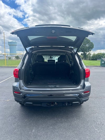 2020 Nissan Pathfinder SL