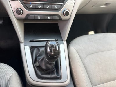 2018 Hyundai Elantra SE