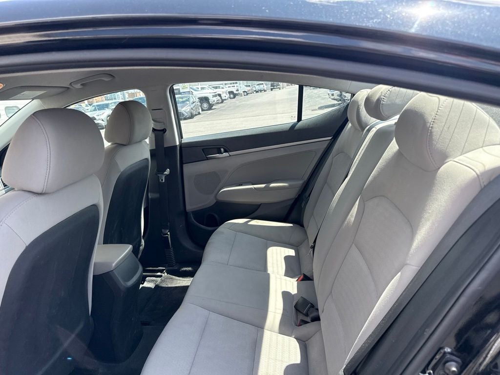 2018 Hyundai Elantra SE