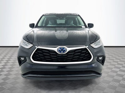 2022 Toyota Highlander Hybrid Bronze Edition