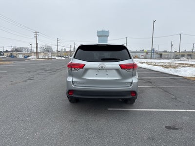 2019 Toyota Highlander LE
