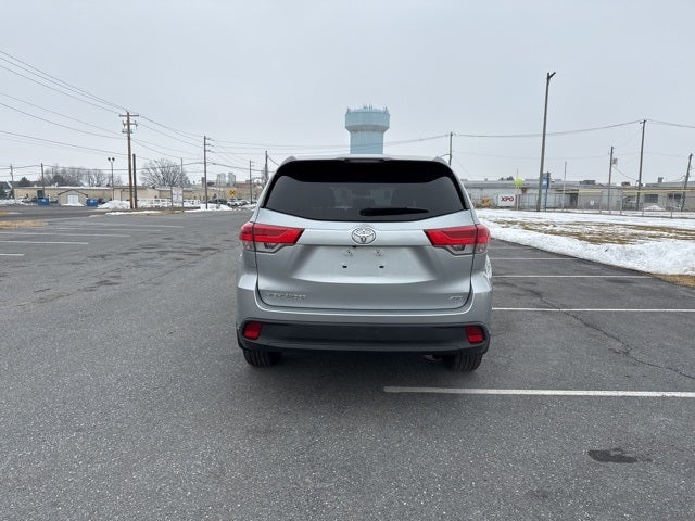 2019 Toyota Highlander LE