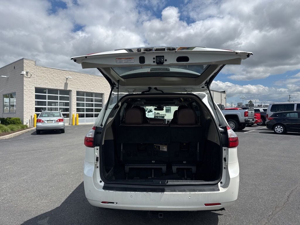 2019 Toyota Sienna Limited Premium 7 Passenger