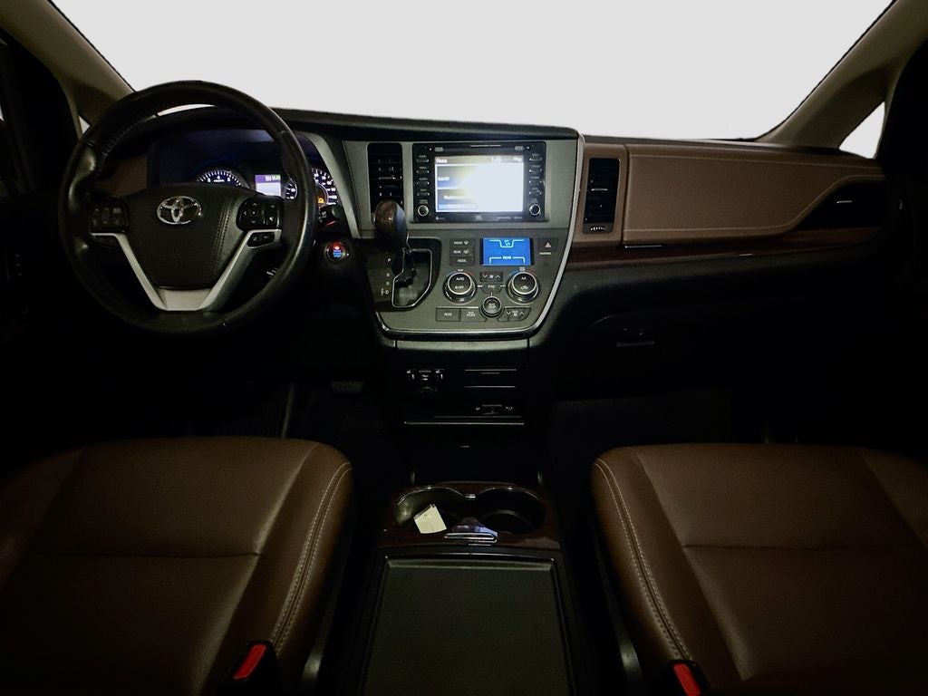 2019 Toyota Sienna Limited Premium 7 Passenger
