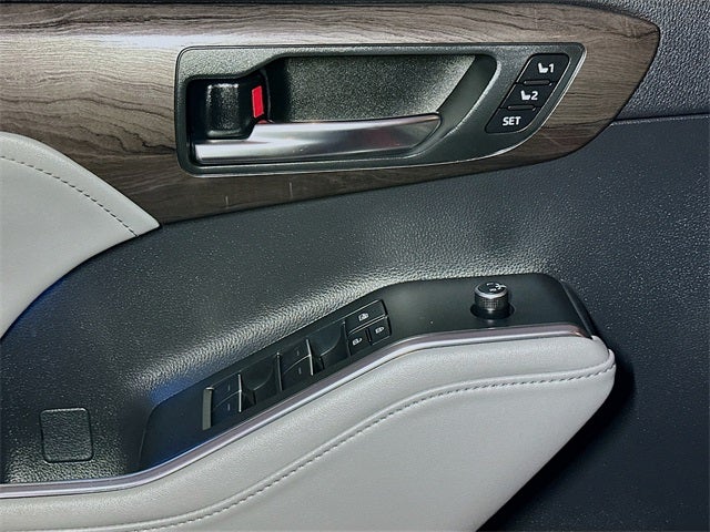 2022 Toyota Highlander Limited