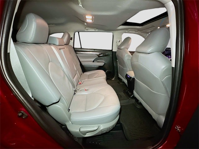 2022 Toyota Highlander Limited