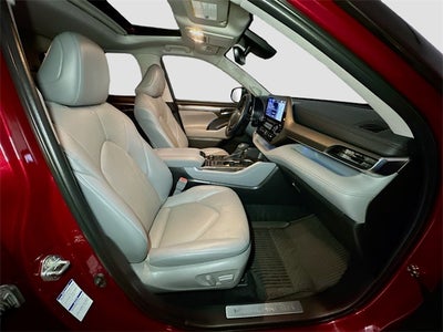 2022 Toyota Highlander Limited