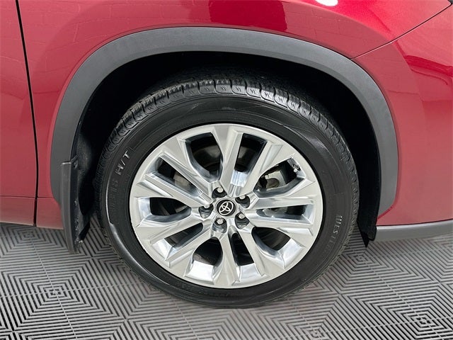 2022 Toyota Highlander Limited