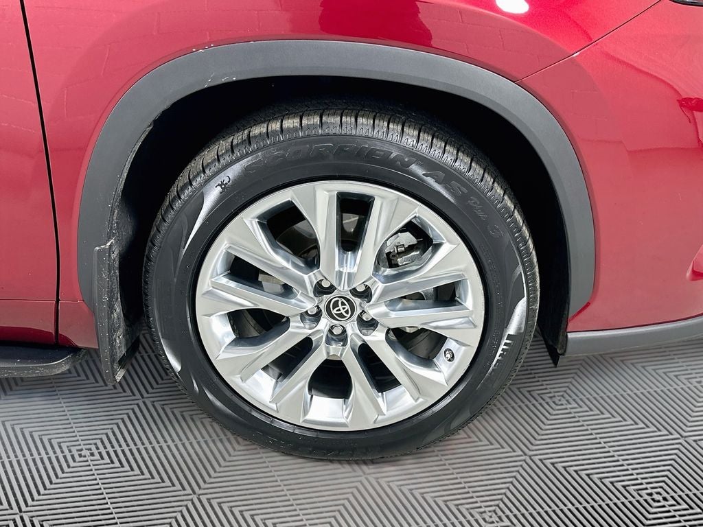 2022 Toyota Highlander Limited