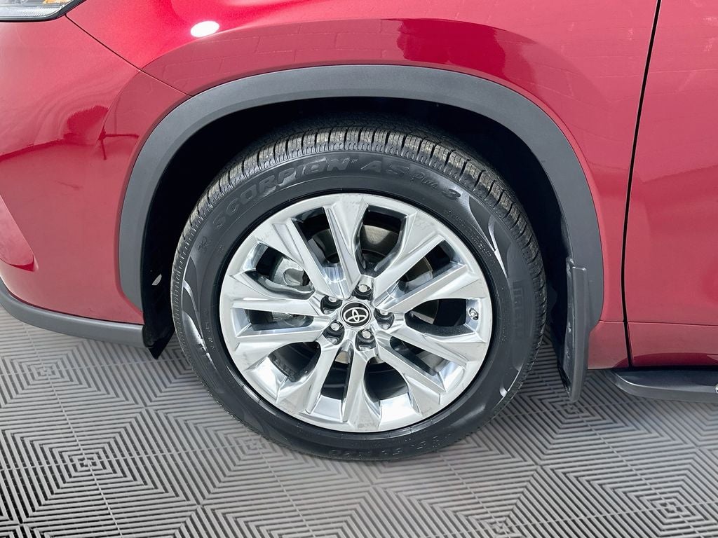 2022 Toyota Highlander Limited