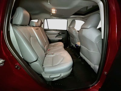 2022 Toyota Highlander Limited