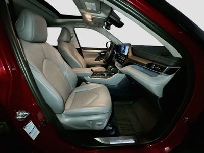 2022 Toyota Highlander Limited