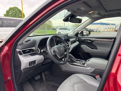 2022 Toyota Highlander Limited