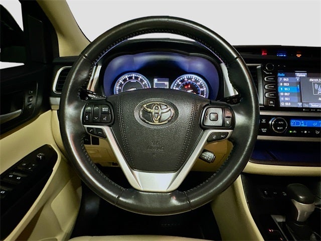 2017 Toyota Highlander Limited