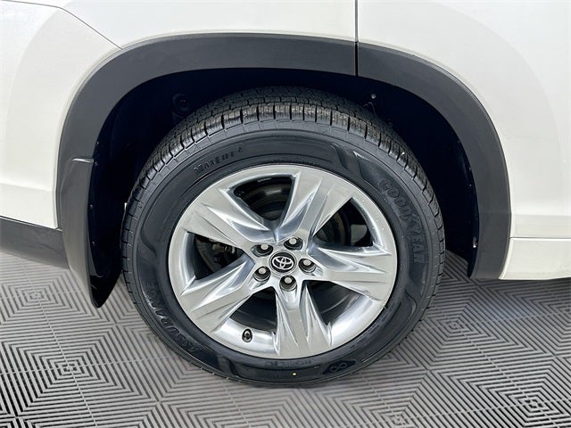 2017 Toyota Highlander Limited