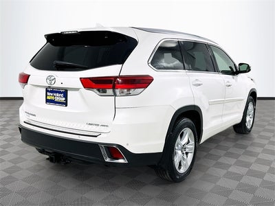 2017 Toyota Highlander Limited