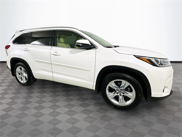 2017 Toyota Highlander Limited