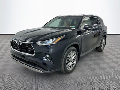 2022 Toyota Highlander Platinum