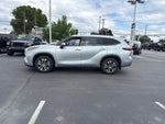 2020 Toyota Highlander Hybrid XLE