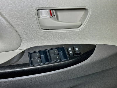 2013 Toyota Sienna LE 7 Passenger