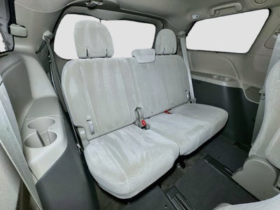 2013 Toyota Sienna LE 7 Passenger
