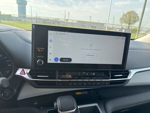 2025 Toyota Sienna XLE 8 Passenger