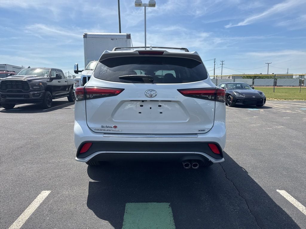 2023 Toyota Highlander XSE