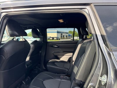 2023 Toyota Highlander XSE