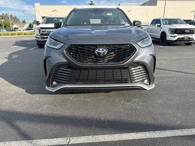 2023 Toyota Highlander XSE