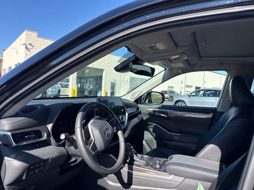 2024 Toyota Highlander Limited