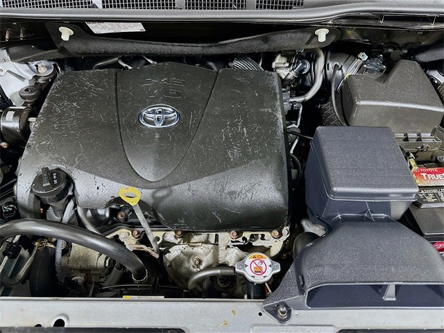 2017 Toyota Sienna LE 8 Passenger