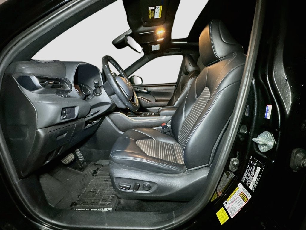 2021 Toyota Highlander XSE
