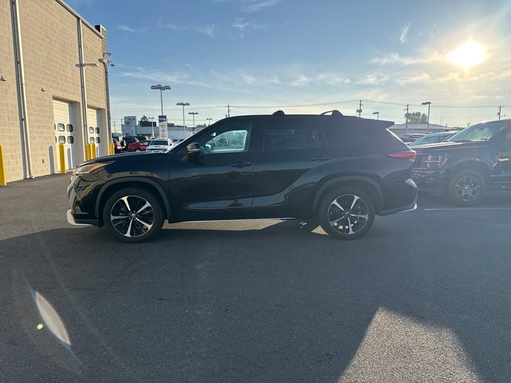 2021 Toyota Highlander XSE