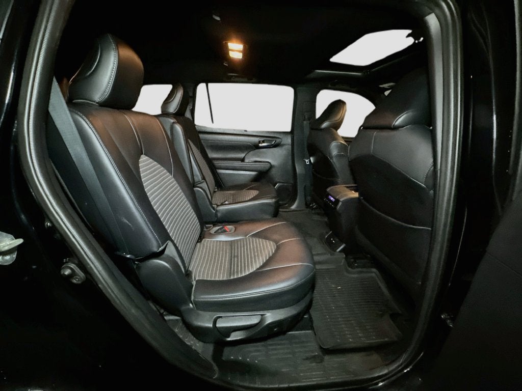 2021 Toyota Highlander XSE