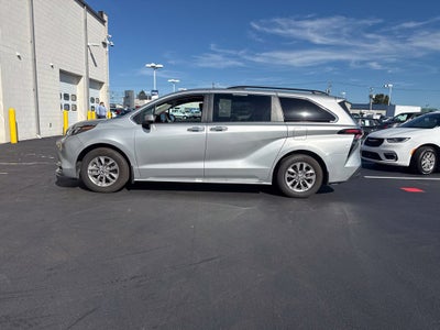 2024 Toyota Sienna XLE 7 Passenger
