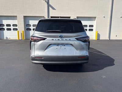 2024 Toyota Sienna XLE 7 Passenger