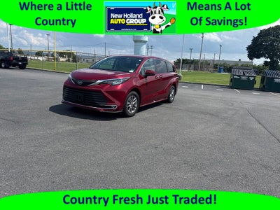 2023 Toyota Sienna XLE 7 Passenger