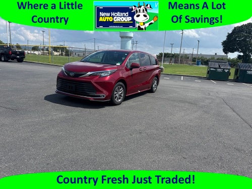 2023 Toyota Sienna XLE 7 Passenger