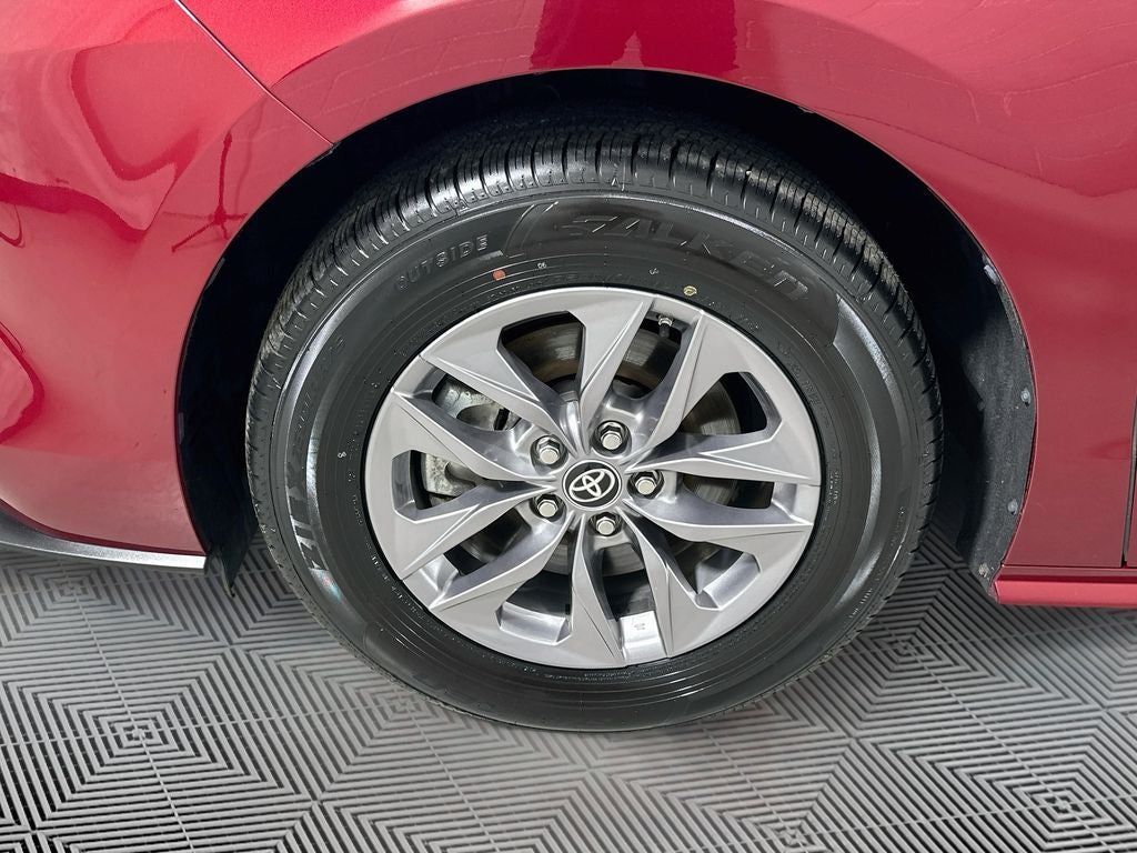 2023 Toyota Sienna XLE 7 Passenger
