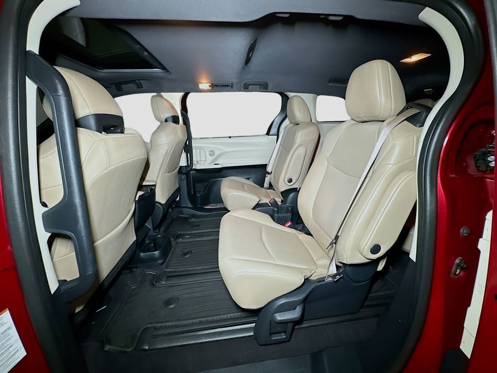 2023 Toyota Sienna XLE 7 Passenger