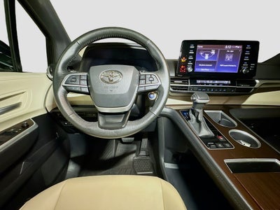 2023 Toyota Sienna XLE 7 Passenger
