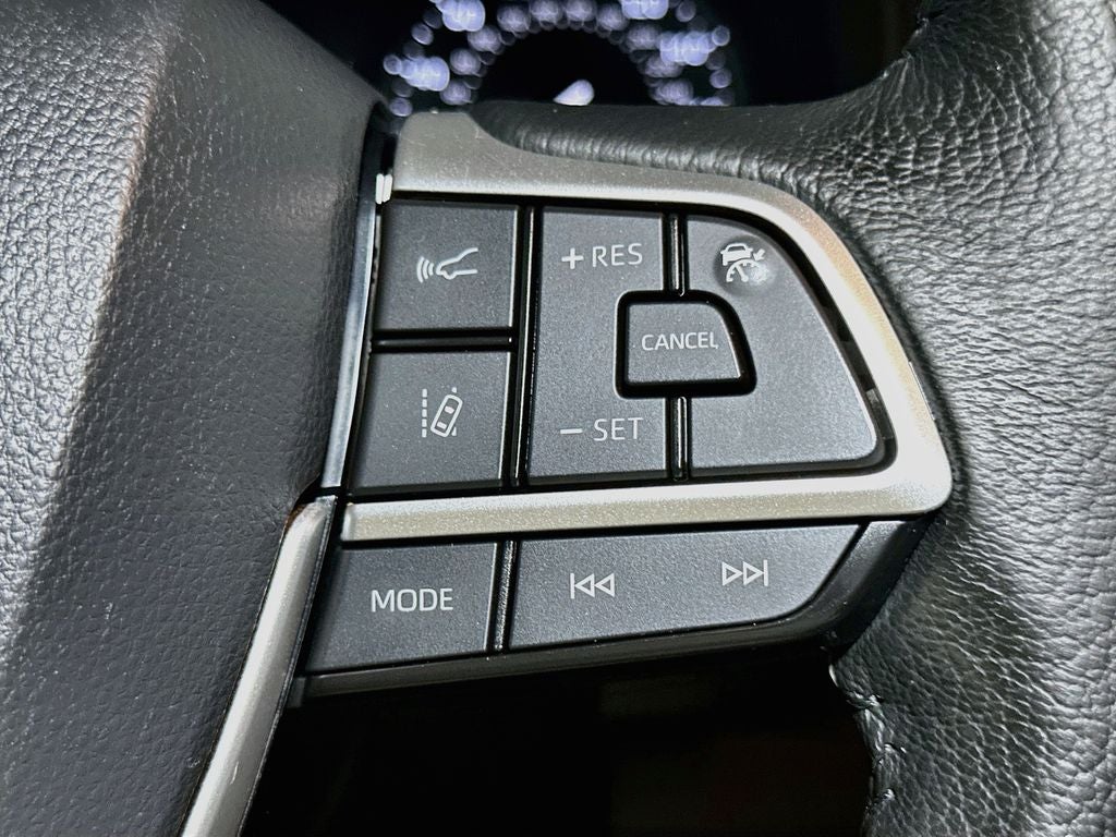 2023 Toyota Sienna XLE 7 Passenger