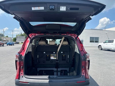2023 Toyota Sienna XLE 7 Passenger