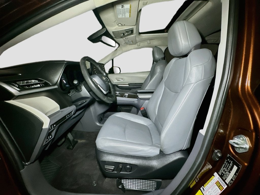 2024 Toyota Sienna XLE 7 Passenger