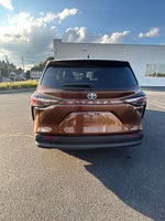 2024 Toyota Sienna XLE 7 Passenger