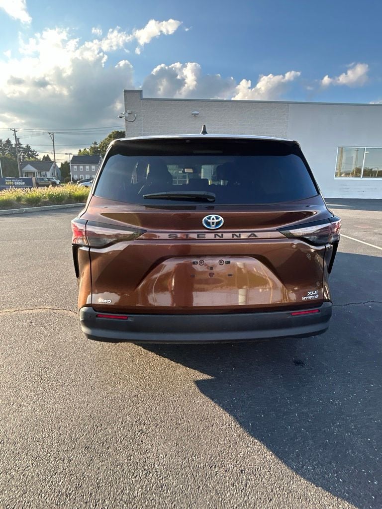 2024 Toyota Sienna XLE 7 Passenger
