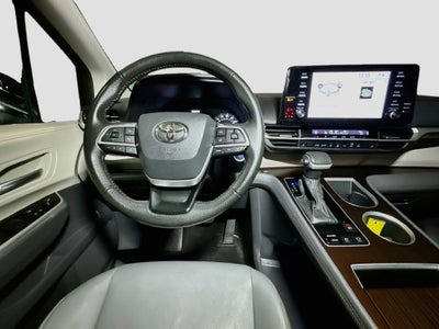 2024 Toyota Sienna XLE 7 Passenger