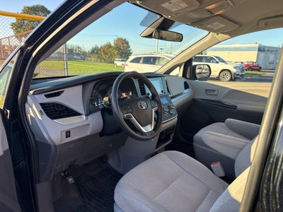 2020 Toyota Sienna L 7 Passenger