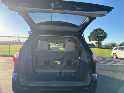 2020 Toyota Sienna L 7 Passenger