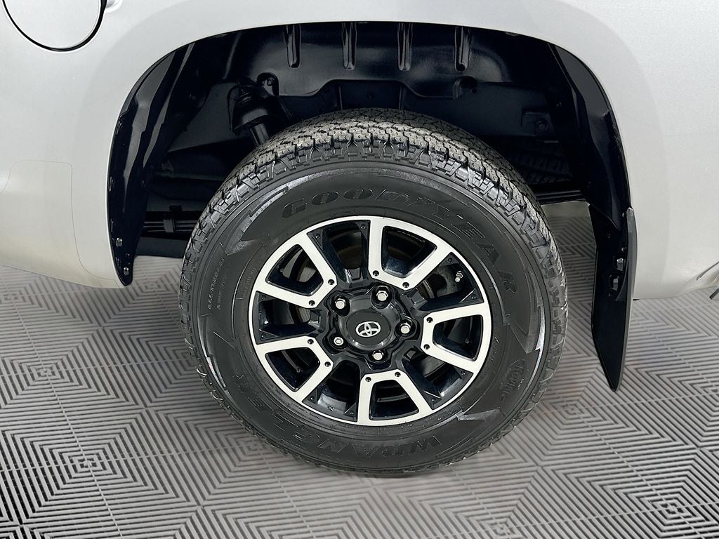 2018 Toyota Tundra SR5
